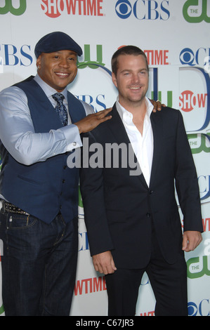 LL Cool J, Chris O'Donnell presso gli arrivi per CBS, CW e TCA Showtime Summer Press Tour Party, il Beverly Hilton Hotel di Beverly Hills, CA Luglio 28, 2010. Foto Da: Michael Germana/Everett Collection Foto Stock