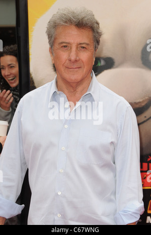 Dustin Hoffman presso gli arrivi di Kung Fu Panda 2 Premiere, Grauman's Chinese Theatre di Los Angeles, CA Maggio 22, 2011. Foto di: Dee Foto Stock