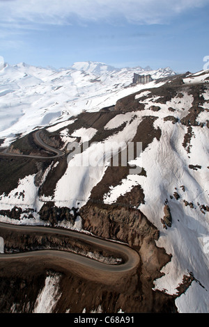 Vista aerea sopra la Valle Nevado ski resort. Los Andes, Valparaiso, Cile, Sud America Foto Stock