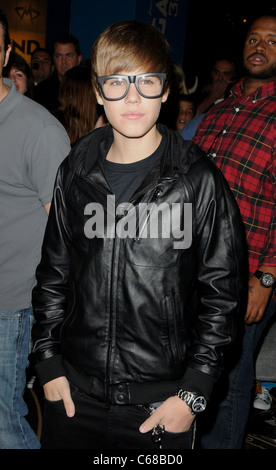 Justin Bieber presso gli arrivi per MEGAMIND Premiere, Grauman's Chinese Theatre di Los Angeles, CA 30 ottobre 2010. Foto di: Dee Cercone/Everett Collection Foto Stock