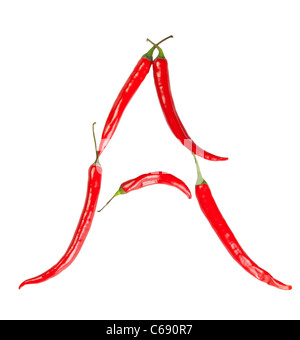 Una lettera fatta dal peperoncino, con il tracciato di ritaglio Foto Stock
