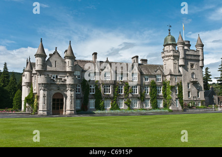 Il Castello di Balmoral nr Braemar Aberdeenshire in Scozia Foto Stock