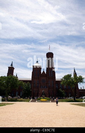 Una vista dello Smithsonian Institute di Washington DC Foto Stock