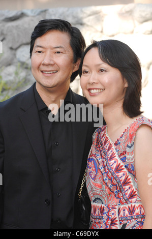 Ken Jeong presso gli arrivi per ZOOKEEPER Premiere, Regency Village Theatre di Westwood, Los Angeles, CA Luglio 6, 2011. Foto di: Elizabeth Goodenough/Everett Collection Foto Stock