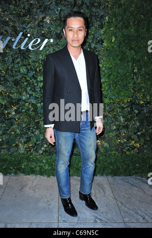 Phillip Lim presso gli arrivi per il MoMA Museum of Modern Art party in giardino, Cullman istruzione Edificio, New York, NY 10 Maggio Foto Stock