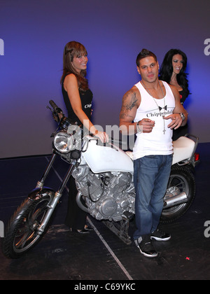 Ronnie Magro, Chippendales Pulcini di presenze per Jersey Shore di Ronnie Magro ospita Chippendales Chippendales, al Teatro Foto Stock