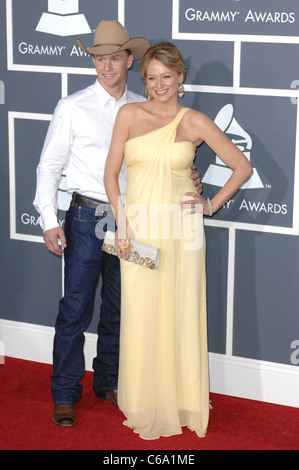 Gioiello, Ty Murray presso gli arrivi per la 53rd Annual Grammy Awards, Staples Center di Los Angeles, CA, 13 febbraio 2011. Foto di: Elizabeth Goodenough/Everett Collection Foto Stock