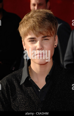 Justin Bieber presso gli arrivi per il 2011 ESPY Awards - arrivi, Nokia Theater in L.A. LIVE, Los Angeles, CA Luglio 13, 2011. Foto Foto Stock