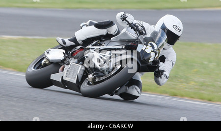 La maggior parte dei potenti moto di produzione in tutto il mondo l'ultima macchina da piccolo costruttore di motociclette italiano Vyrus è chiamato Foto Stock