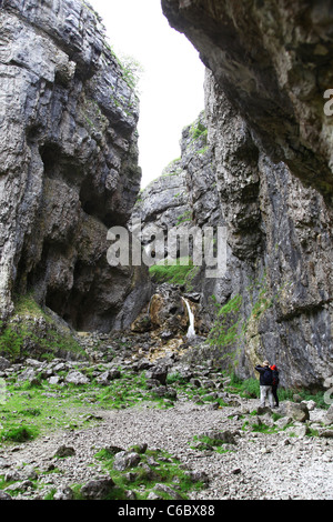 Gordale Scar Malham, North Yorkshire, Yorkshire Dales National Park, England, Regno Unito Foto Stock