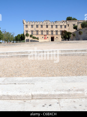 Petit Palais museo su un Place du Palais des Papes di Avignone, Francia Foto Stock