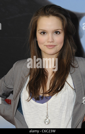 Emilia Schuele alla premiere di 'Drachenzaehmen leicht gemacht' a Cinemaxx Dammtor movie theater. Amburgo, Germania - Foto Stock