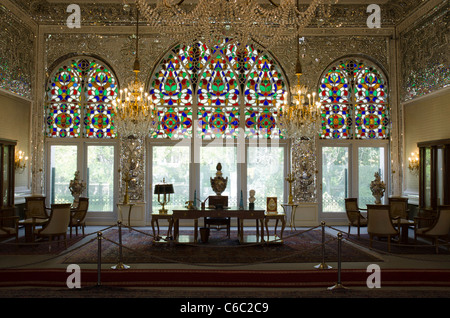 Ultimo re di Iran (Mohammad Reza Pahlavi) ufficio in Sahebqraniyeh Palace, a nord di Tehran, Iran Foto Stock