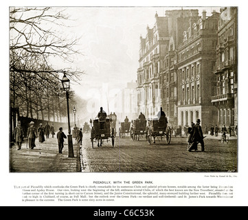 Piccadilly e Green Park London, 1897 fotografia vittoriano guardando ad ovest verso il basso la strada verso Hyde Park Corner Foto Stock