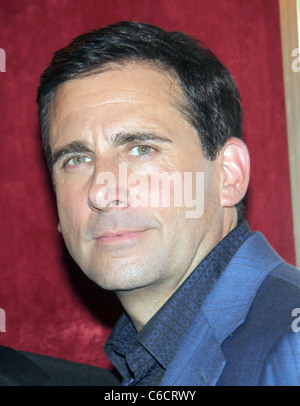 Attore Steve Carell frequentare il NY film premiere del 'Dinterno per Schmucks' al Teatro Ziegfeld - Arrivi all'interno di New York Foto Stock