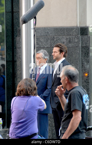 Robert De Niro e Bradley Cooper le riprese del loro nuovo film "Il buio campi' sulla posizione in Philadelphia, dove i nomi delle strade Foto Stock