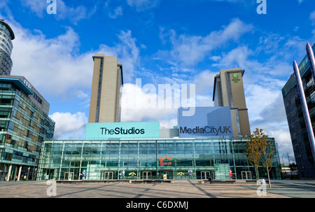 Media City UK in Salford Quays vicino a Manchester, Inghilterra nord è la sede della BBC Foto Stock