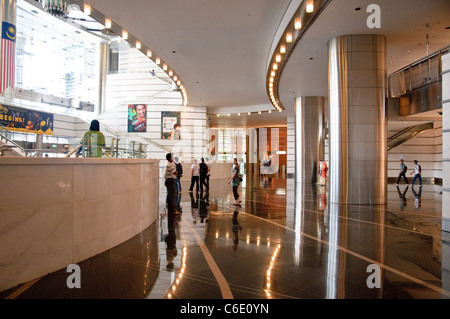 Hall di Petronas Twin Towers, Kuala Lumpur, Malesia, Asia sud-orientale, Asia Foto Stock