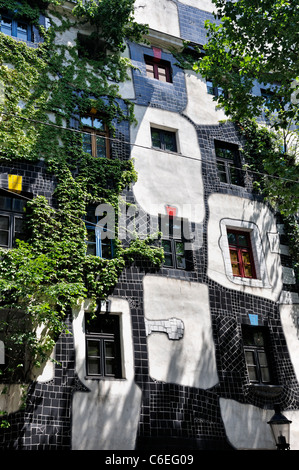 La KunstHausWien museo da Friedensreich Hundertwasser, Vienna, Austria, Europa Foto Stock