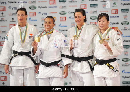 Medaglia di donne a -70kg classe per il mondo dei campionati di Judo Parigi 2011. Foto Stock