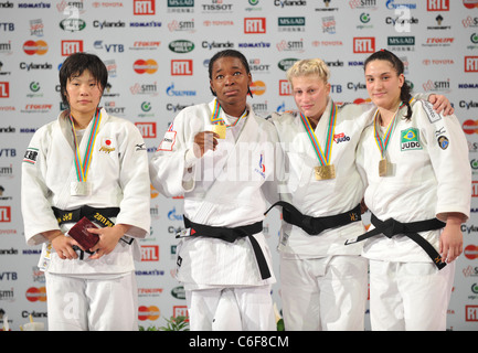 Medalists di donne a -78kg classe per il mondo dei campionati di Judo Parigi 2011. Foto Stock