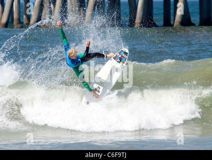 Professional Surfer Nat Young al 2011 US Open di Surfing Huntington Beach