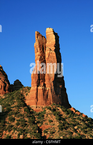 Oak Creek guglia dal sud-ovest vicino al tramonto, vicino a Sedona, in Arizona Foto Stock