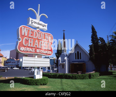 Cena a lume di candela a cappella per matrimoni, Las Vegas Boulevard, Las Vegas, Nevada, Stati Uniti d'America Foto Stock