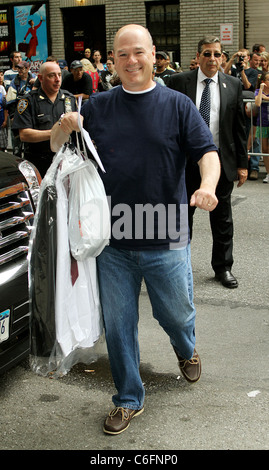 Larry Miller celebrità fuori Ed Sullivan Theater per il "Late Show con David Letterman' New York City, Stati Uniti d'America - 14.06.10 Foto Stock