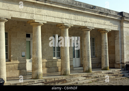 Francia, Rochefort, storica base navale, Guardiola all ingresso del Dockyard. Foto Stock
