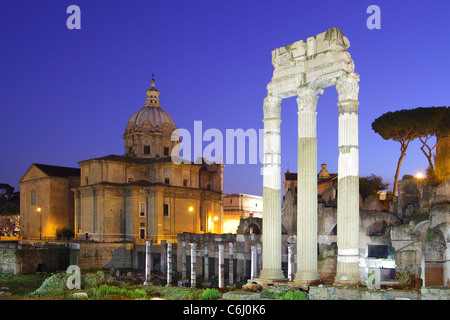 Rovine del foro romano, Roma, Italia Foto Stock