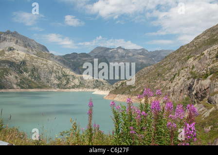 Lac d'Emosson, energia idroelettrica lago nelle Alpi Svizzere Foto Stock