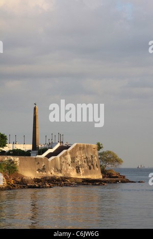 Paseo de Las Bóvedas, Plaza de Francia, Casco Antiguo, Panama City, Panama. Foto Stock