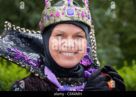 Attori e attrici presso il lancio promozionale di Biancaneve e i sette nani, Stanley Park, Blackpool, Lancs, Regno Unito Foto Stock