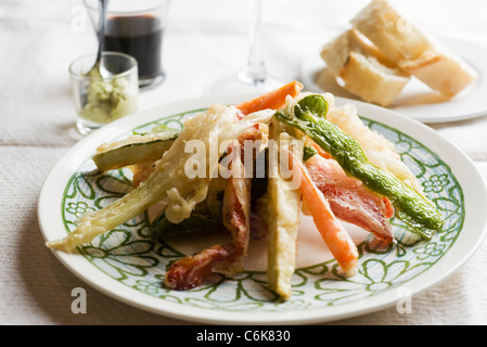 Tempura vegetale Foto Stock