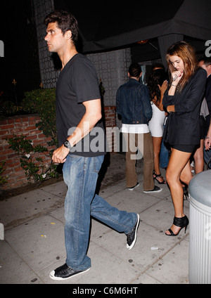 Mark Philippoussis lasciando Voyeur nightclub di Los Angeles, California - 29.07.10 Foto Stock