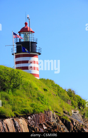 A ovest il Sentiero costiero, Quaddy luce di testa, West Quaddy capo del parco statale, Lubec, Maine, Stati Uniti d'America Foto Stock