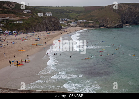 Annuale surf kayak racing Portreath Cornwall Regno Unito Foto Stock