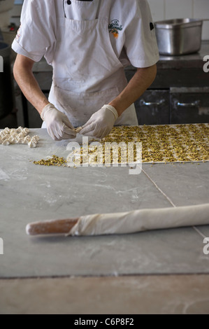 Zalatimo Sweetshop cucina. Amman Giordania Foto Stock