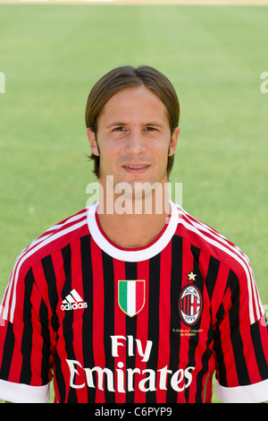 Luca Antonini (Milano), 25 agosto 2011 - Calcio : AC Milan team sessione fotografica in Italia. (Foto di aicfoto/AFLO) Foto Stock