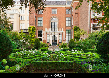 Europa, Paesi Bassi, Amsterdam, Museo Van Loon, il giardino Foto Stock