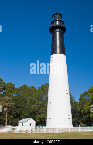 La caccia Island Lighthouse è il solo faro storico in Carolina del Sud che è ufficialmente aperto per arrampicata. Foto Stock