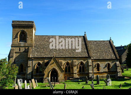 San Barnaba chiesa nel villaggio Costwold di Snowshill, Worcestershire Foto Stock