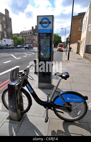 Noleggio cicli, Londra, Barclays Cycle Hire, trasporto per cicli di Londra, biciclette o ciclo di stazione di noleggio, Londra, Gran Bretagna, Regno Unito Foto Stock