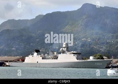 HNLMS de Ruyter F804 Fregata olandese Royal Navy nel victoria Seychelles. Foto Stock