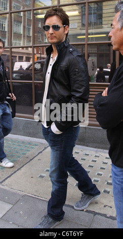 Peter Facinelli lasciando la BBC Radio 1 Studios di Londra - Inghilterra - 26.05.10 Foto Stock