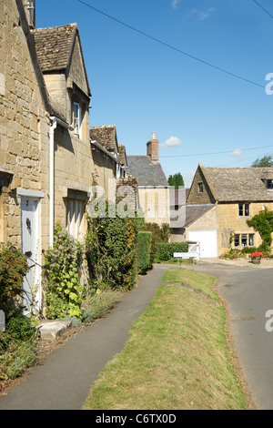 Il tranquillo villaggio di Mickleton, Gloucestershire, England, Regno Unito Foto Stock