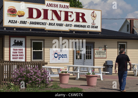 VEW del paese Amish in Ohio OH USA comunità Amish americana vita quotidiana vita quotidiana orizzontale ad alta risoluzione Foto Stock