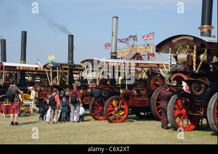 Visitatori presso il grande Dorset fiera a vapore a sud verso il basso DORSET REGNO UNITO Inghilterra impostato su 650 acri di terreno coltivato Foto Stock