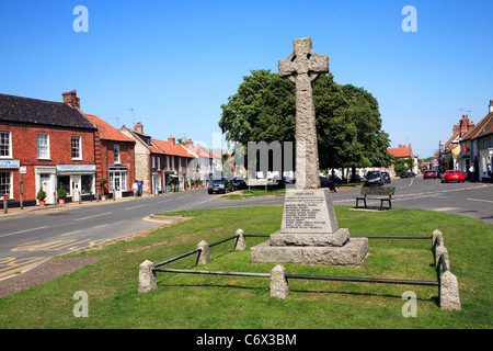 Mercato Burnham War Memorial NORFOLK REGNO UNITO Foto Stock